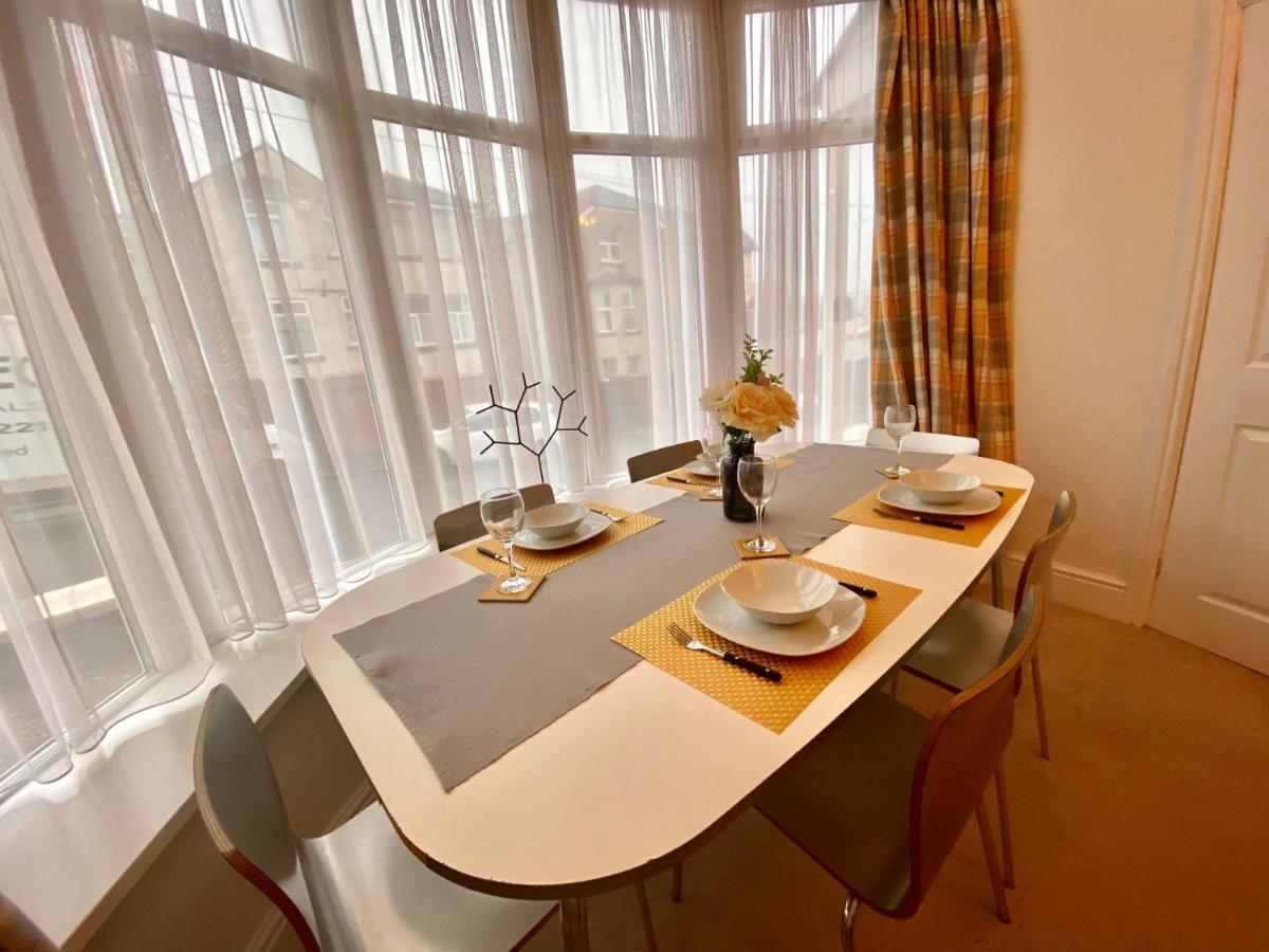 Blackpool Abode - The Buttercup Suite Exterior foto